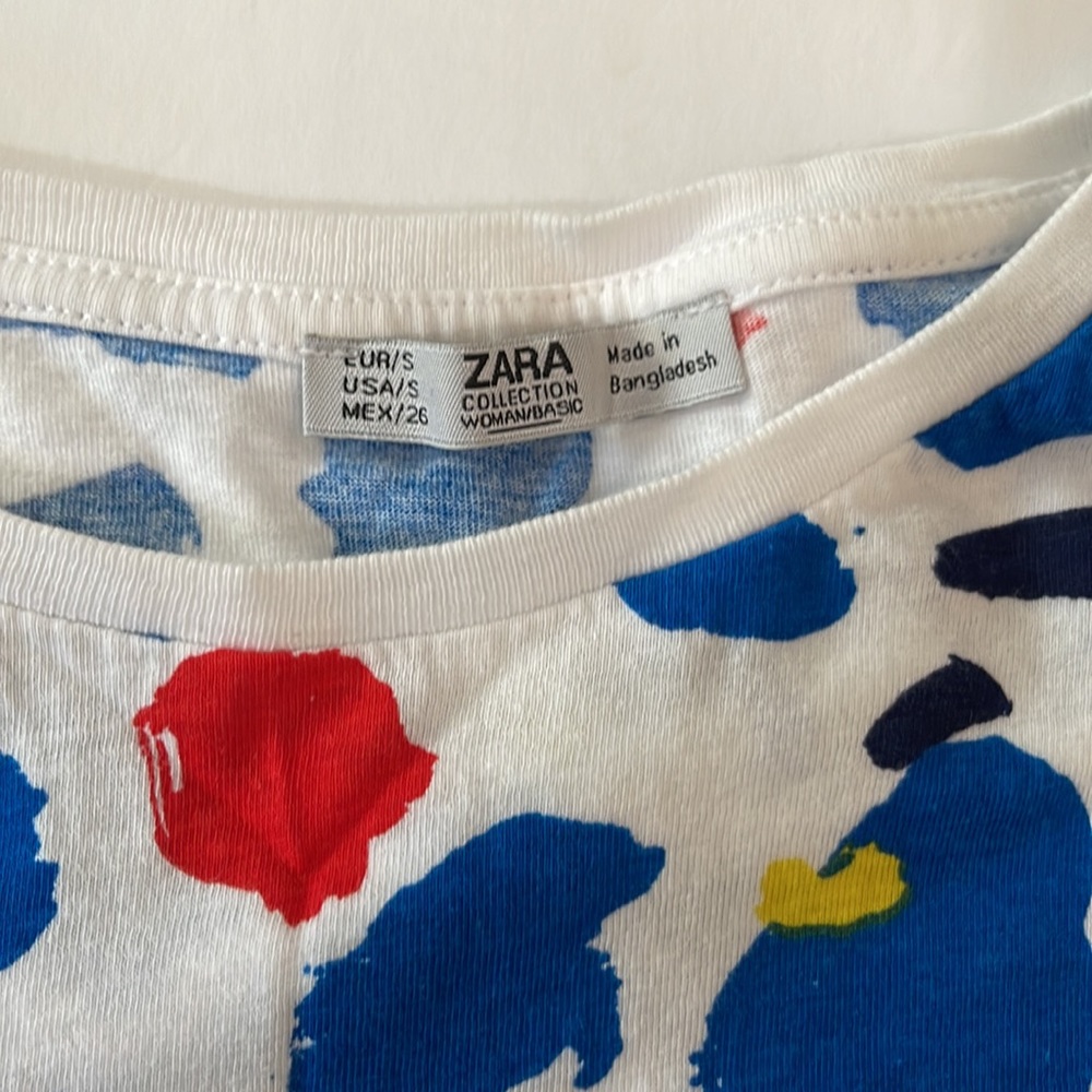 Zara Collection Multi-Colored Tee * - Picture 5 of 7
